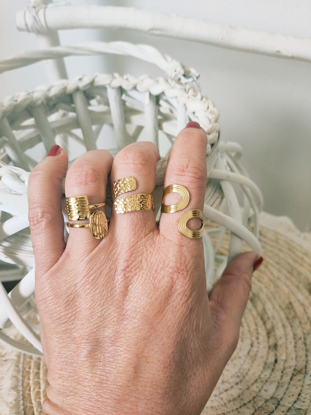 Anillo Dalia