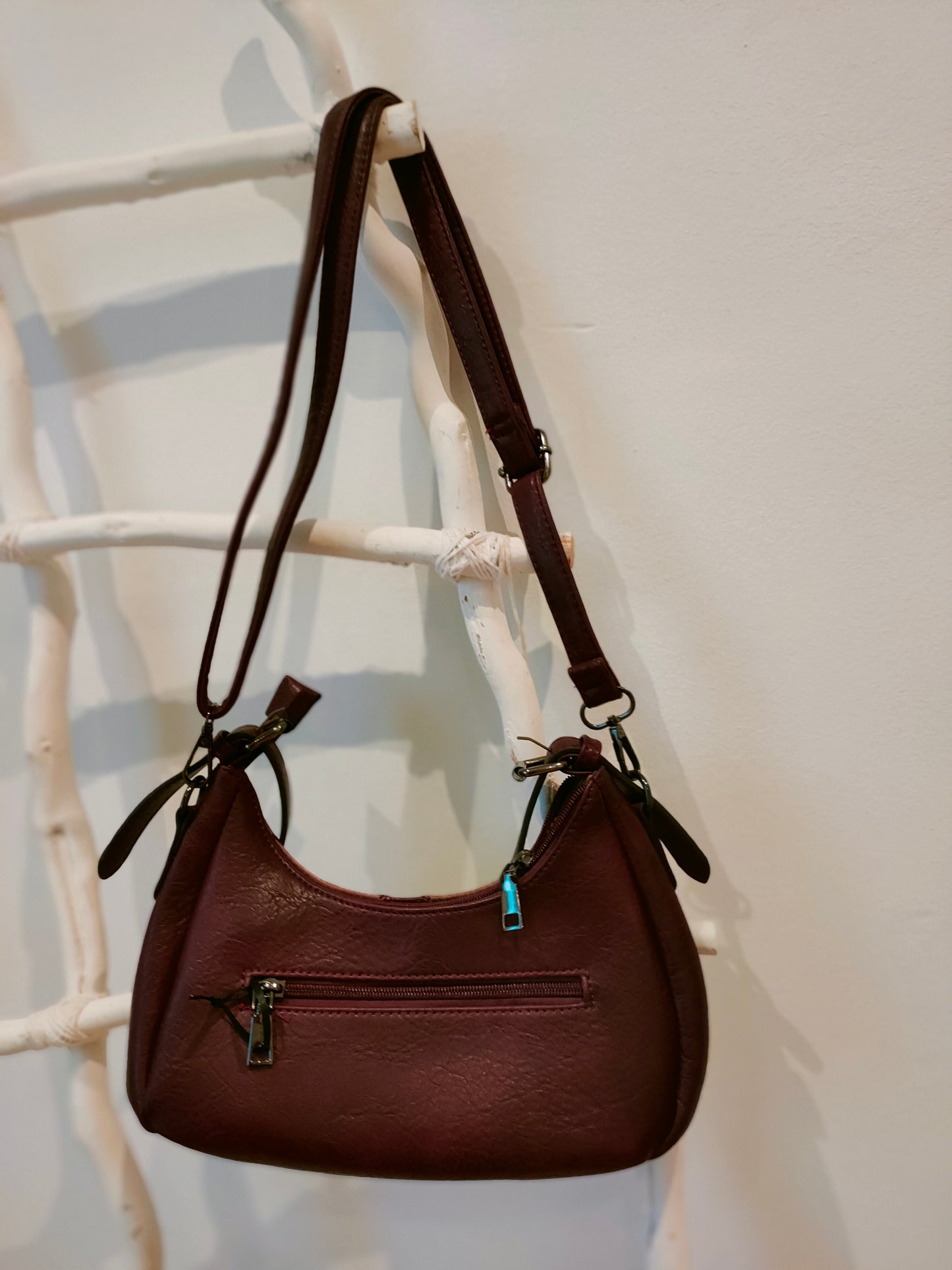 Bolso vintage de hombro rombos granates