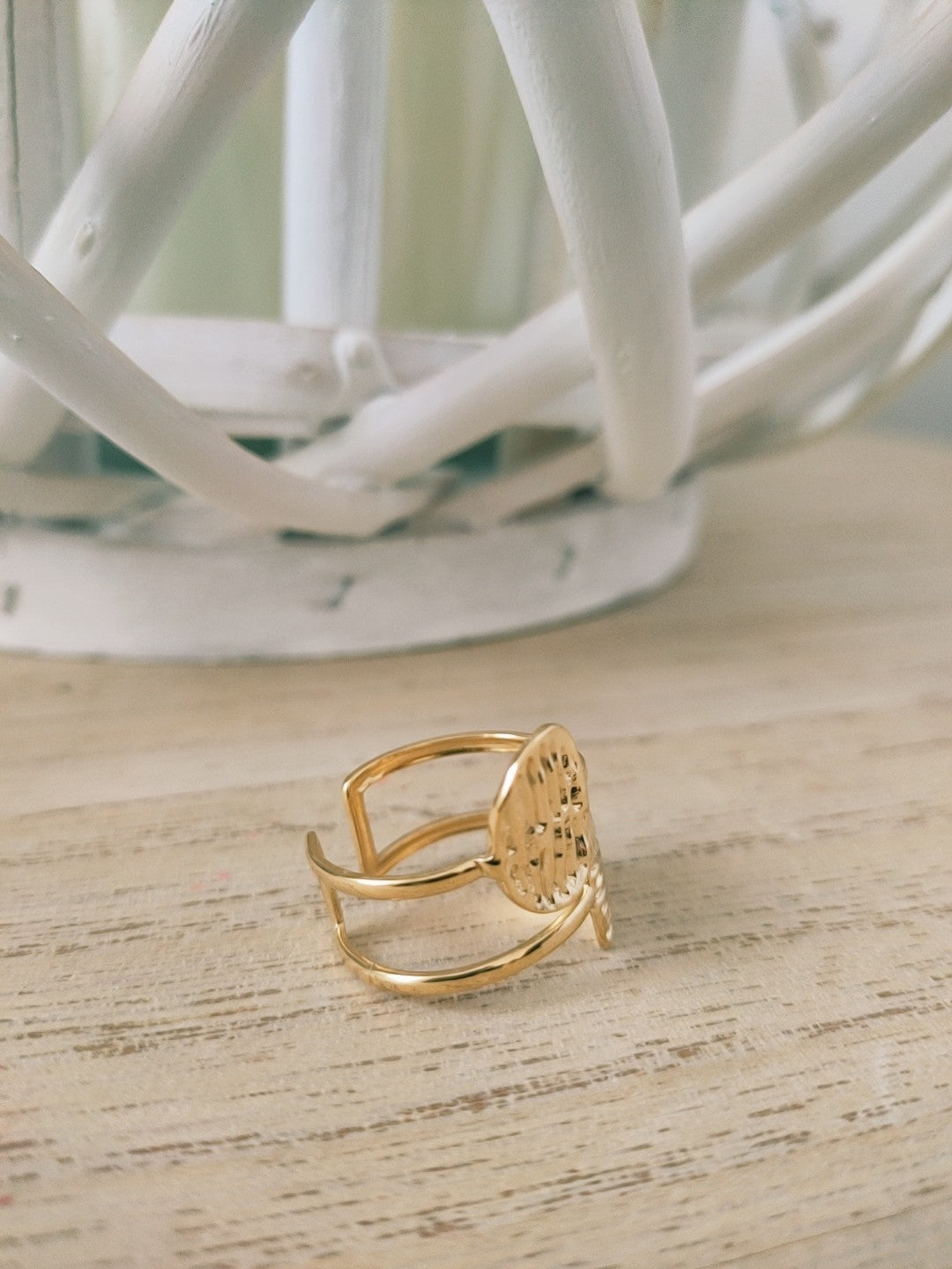 Anillo Dalia